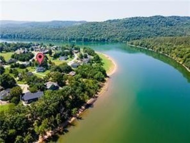 If you've been dreaming of living near the lake with a wide on Holiday Island Executive Golf Course in Arkansas - for sale on GolfHomes.com, golf home, golf lot
