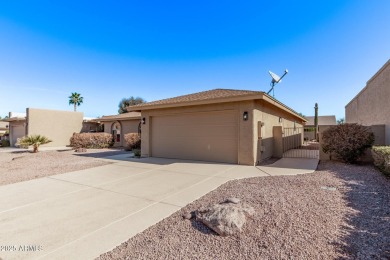 Fully remodeled alameda with beautiful upgrades in the active on Cottonwood Country Club in Arizona - for sale on GolfHomes.com, golf home, golf lot