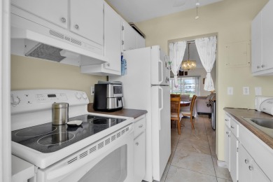 Pompano Beach 2 BR/1 BA with gorgeous views of Private Par 3 on Leisureville Community Association in Florida - for sale on GolfHomes.com, golf home, golf lot
