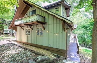 Welcome to this delightful mountain retreat in the desirable on Bent Tree Golf Course in Georgia - for sale on GolfHomes.com, golf home, golf lot