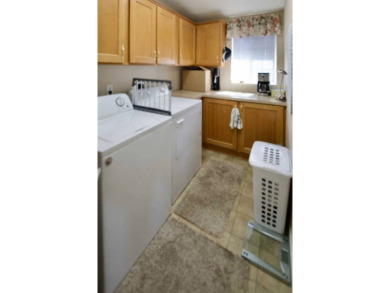 #82 Welcome to this charming and well-maintained 2-bedroom on Mountain Brook Golf Club in Arizona - for sale on GolfHomes.com, golf home, golf lot