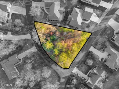 Don't miss this beautiful corner lot located in the heart of on Heatherhurst Golf Course in Tennessee - for sale on GolfHomes.com, golf home, golf lot