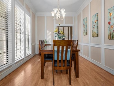 Welcome to 323 Hideaway Lane E, a home that has been on Hide-A-Way Lake Golf Course in Texas - for sale on GolfHomes.com, golf home, golf lot