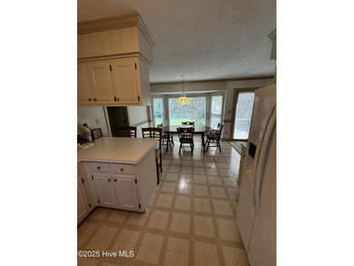 Come see this Cape Cod style home in the much sought after on New Bern Golf and Country Club in North Carolina - for sale on GolfHomes.com, golf home, golf lot