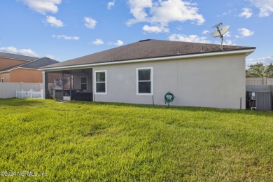 Welcome to your new home nestled within Eagle Landing Golf on Eagle Landing Golf Club in Florida - for sale on GolfHomes.com, golf home, golf lot