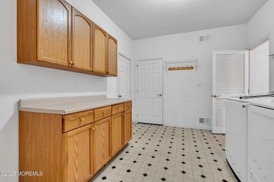 SPACIOUS OAKMONT MODEL, LOCATED IN PREMIER 55+ RENAISSANCE AT on Renaissance Country Club in New Jersey - for sale on GolfHomes.com, golf home, golf lot