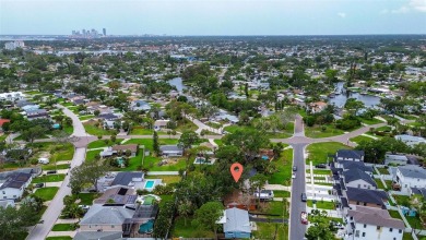 Shore Acres Gem -- Rare Oversized Lot Surrounded by on The Renaisssance Vinoy Golf Club in Florida - for sale on GolfHomes.com, golf home, golf lot