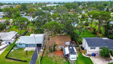 Shore Acres Gem -- Rare Oversized Lot Surrounded by on The Renaisssance Vinoy Golf Club in Florida - for sale on GolfHomes.com, golf home, golf lot