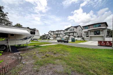 Shore Acres Gem -- Rare Oversized Lot Surrounded by on The Renaisssance Vinoy Golf Club in Florida - for sale on GolfHomes.com, golf home, golf lot