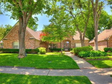 Welcome to 609 E Pensacola St--an updated 4,034 sq ft (CH) home on Indian Springs Country Club in Oklahoma - for sale on GolfHomes.com, golf home, golf lot