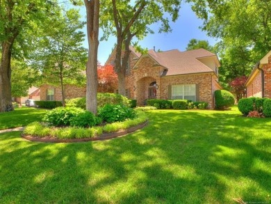 Welcome to 609 E Pensacola St--an updated 4,034 sq ft (CH) home on Indian Springs Country Club in Oklahoma - for sale on GolfHomes.com, golf home, golf lot