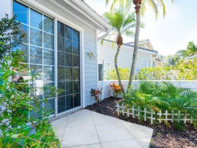 Spacious and bright larger 2-bedroom villa plus den and 2 full on University Park Country Club in Florida - for sale on GolfHomes.com, golf home, golf lot