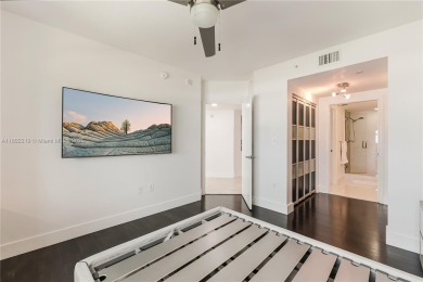 DISCOVER LUXURY LIVING IN THE HEART OF AVENTURA, FLORIDA! THIS on Turnberry Isle Resort and Club in Florida - for sale on GolfHomes.com, golf home, golf lot