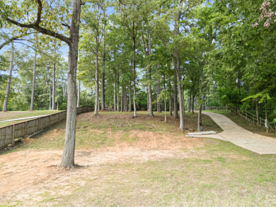 FABULOUS NORTH-SIDE BUILDING LOT ON LAKE CHEROKEE on Cherokee Country Golf in Texas - for sale on GolfHomes.com, golf home, golf lot