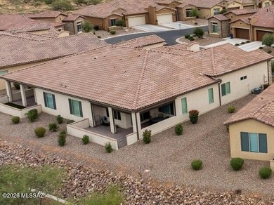 Carefree living in Unit #50 Villas at SaddleBrooke. Popular Lago on Saddlebrooke Golf Course in Arizona - for sale on GolfHomes.com, golf home, golf lot