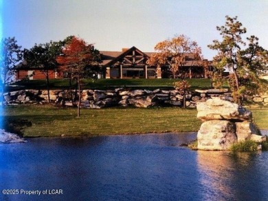 RANCH STYLE , 4 BEDROOM ,3 BATHROOM HOME FOR SALE IN THE 4 on Eagle Rock Golf and Ski Resort in Pennsylvania - for sale on GolfHomes.com, golf home, golf lot