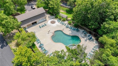 PRICED TO SELL-Lakefront Living at Its Best in Osage Beach, Lake on The Oaks Golf Course in Missouri - for sale on GolfHomes.com, golf home, golf lot