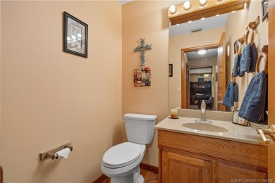 This beautifully maintained home is perfect for the golf lover on Gator Trace Golf and Country Club in Florida - for sale on GolfHomes.com, golf home, golf lot
