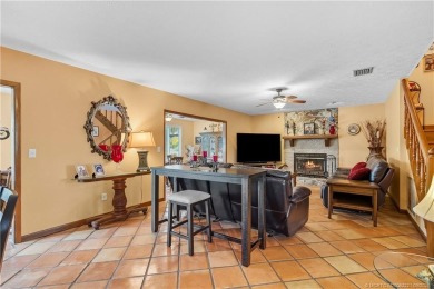 This beautifully maintained home is perfect for the golf lover on Gator Trace Golf and Country Club in Florida - for sale on GolfHomes.com, golf home, golf lot