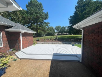 Exceptional one level home on 15th fairway of Stonebridge Golf on Stonebridge Golf Club in Tennessee - for sale on GolfHomes.com, golf home, golf lot