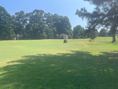 Exceptional one level home on 15th fairway of Stonebridge Golf on Stonebridge Golf Club in Tennessee - for sale on GolfHomes.com, golf home, golf lot