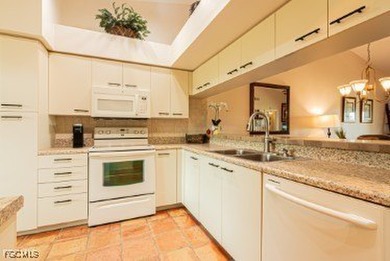 YOUR PLACE IN THE SUN!!! A great place to spend those cold on Kelly Greens Golf and Country Club in Florida - for sale on GolfHomes.com, golf home, golf lot