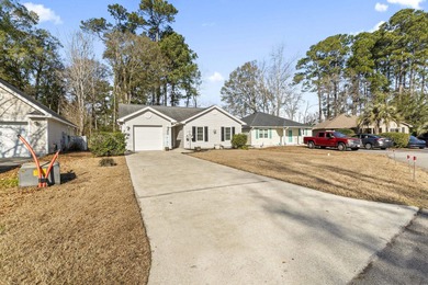 Cul-de-Sac Comfort with Rare Garage & Driveway -- Updated 3BR in on Heron Point Golf Club in South Carolina - for sale on GolfHomes.com, golf home, golf lot