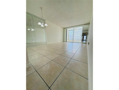 Freshly painted 1-bedroom, 1-bathroom condo located on the on Sunrise Lakes Phase III in Florida - for sale on GolfHomes.com, golf home, golf lot