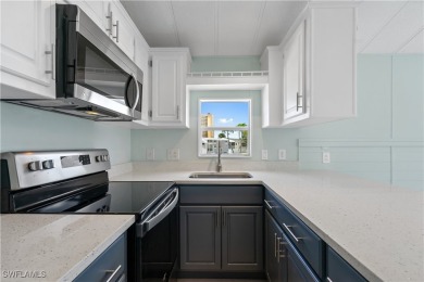 Welcome to Palmetto Palms. This beautifully finished and on Kelly Greens Golf and Country Club in Florida - for sale on GolfHomes.com, golf home, golf lot
