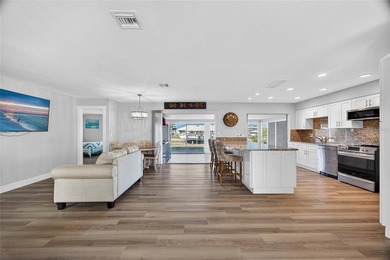 PUNTA GORDA ISLES! PRICED TO SELL 2-BEDROOM, 2-BATH HOME, 2-CAR on Saint Andrews South Golf Club in Florida - for sale on GolfHomes.com, golf home, golf lot