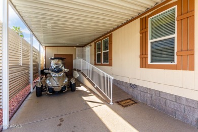 THIS HOME IS IN VERY GOOD CONDITION..  THERE IS. PARKING fOR 1 on Great Eagle Golf Club in Arizona - for sale on GolfHomes.com, golf home, golf lot