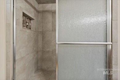 Quality construction, Wide open floor plan, lots of bedrooms on Purple Sage Golf Course in Idaho - for sale on GolfHomes.com, golf home, golf lot