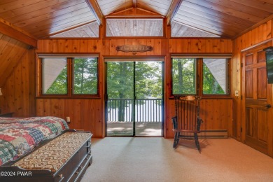 Step inside to discover the impressive design and workmanship of on The Hideout Golf in Pennsylvania - for sale on GolfHomes.com, golf home, golf lot