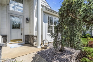 Welcome to the beautiful Raphael model in the premier gated on Renaissance Country Club in New Jersey - for sale on GolfHomes.com, golf home, golf lot