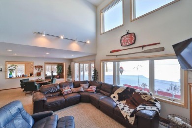 Must see Mille Lacs townhome at Izaty's resort. Step into this 2 on Izatys Golf and Yacht Club in Minnesota - for sale on GolfHomes.com, golf home, golf lot