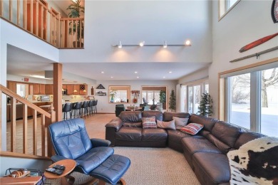 Must see Mille Lacs townhome at Izaty's resort. Step into this 2 on Izatys Golf and Yacht Club in Minnesota - for sale on GolfHomes.com, golf home, golf lot