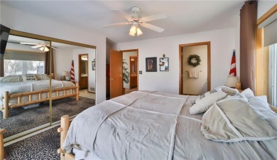 Must see Mille Lacs townhome at Izaty's resort. Step into this 2 on Izatys Golf and Yacht Club in Minnesota - for sale on GolfHomes.com, golf home, golf lot