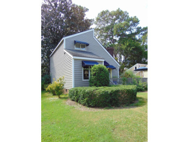 Unique home nestled within unique quiet neighborhood. All homes on Myrtlewood Golf Course and Club  in South Carolina - for sale on GolfHomes.com, golf home, golf lot