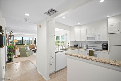 This 2-bedroom 2 bathroom that has 1226 sq ft of living space; on Seven Lakes Golf and Tennis Community in Florida - for sale on GolfHomes.com, golf home, golf lot
