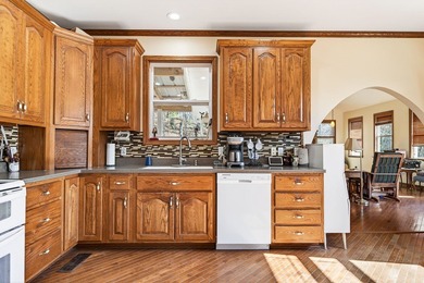 This custom home on 4 acres was created w/ tons of open space on Mountain Ridge Golf Club in Tennessee - for sale on GolfHomes.com, golf home, golf lot