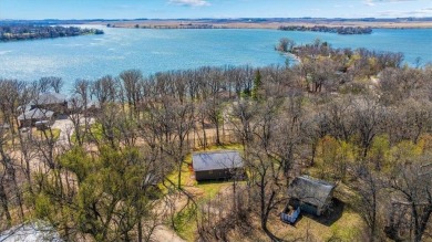 Charming Year-Round turnkey home just off the shores Pomme De on Tipsinah Mounds Golf Course in Minnesota - for sale on GolfHomes.com, golf home, golf lot