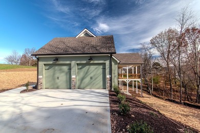 Expertly built by TS Family Homes, this 3BR / 3.5BA, 3 on Old Union Golf Course in Georgia - for sale on GolfHomes.com, golf home, golf lot
