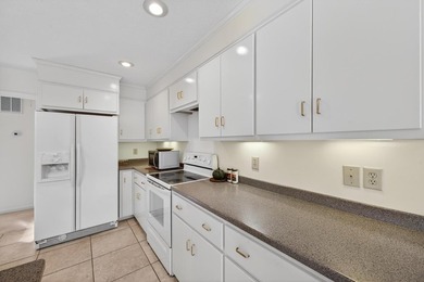 Located at the end of a cul-de-sac in beautiful Cedar Creek on The Golf Club At Cedar Creek in South Carolina - for sale on GolfHomes.com, golf home, golf lot