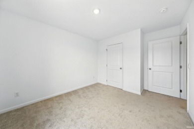 Welcome to this bright and inviting two-story home in the on Colonial Oaks Golf Club in Indiana - for sale on GolfHomes.com, golf home, golf lot