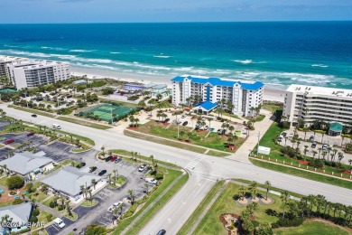 WELCOME TO HARBOUR VILLAGE YACHT & GOLF CLUB! LIVE LIFE TO THE on Harbour Village Golf and Yacht Club in Florida - for sale on GolfHomes.com, golf home, golf lot