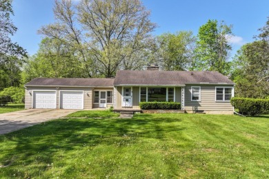 Discover this beautifully updated 1,400 sqft ranch, perfect for on Flushing Valley Golf and Country Club in Michigan - for sale on GolfHomes.com, golf home, golf lot