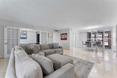 Updated condo in Boca Pointe offering natural light, comfort on Boca Pointe Country Club in Florida - for sale on GolfHomes.com, golf home, golf lot