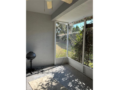 Welcome to the Silverthorn Golf Community, This is a duplex on Silverthorn Country Club in Florida - for sale on GolfHomes.com, golf home, golf lot