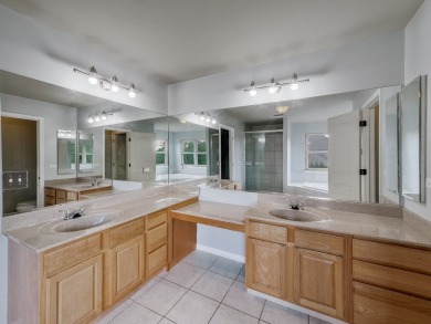 Privacy and luxury at 2 Twelve Lakes Ct in the Boulder Ridge on Boulder Ridge Country Club in Illinois - for sale on GolfHomes.com, golf home, golf lot