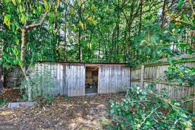 Welcome to this charming 3 bedroom, 2 bath ranch home with a on Summergrove Golf Club in Georgia - for sale on GolfHomes.com, golf home, golf lot